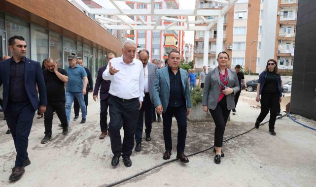 Başkan Böcek: "Sedir Spor Kompleksi Cumhuriyet Bayramı'nda açılacak"