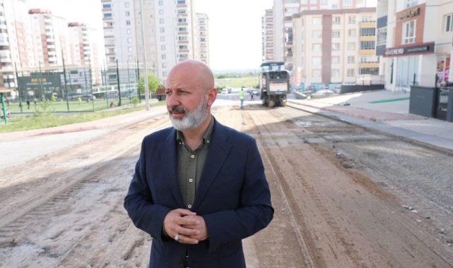 Başkan Çolakbayrakdar: "Bu yaz döneminde de asfaltlanmadık yer kalmayacak"