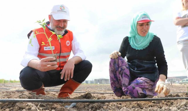 Başkan Çolakbayrakdar; "Kocasinan, şehrin merkezinde tarımsal üretimle Türkiye'ye örnek olacak"