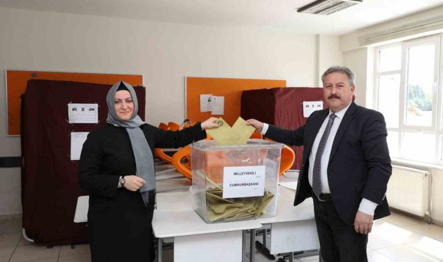 Başkan Palancıoğlu oyunu kullandı