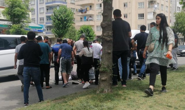 Batman'da yolun karşısına geçmeye çalışan yaşlı kadına araba çarptı