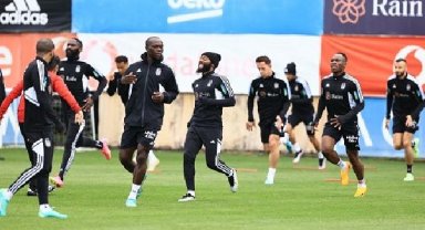 Beşiktaş kondisyon ve taktik çalıştı