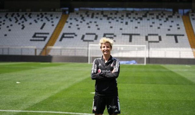 Beşiktaş'ın tecrübeli futbolcusu Esra Erol: Tek hedefimiz şampiyonluk