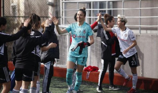 Beşiktaşlı kadın futbolcular ALG maçı öncesi DHA'ya konuştu