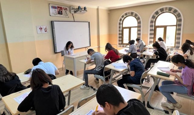 Bilgievleri ve Akademi Liselerde seri deneme sınavları başladı