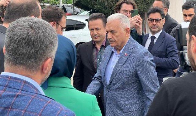 Binali yıldırım Tuzla'da sivil toplum kuruluşları ile kahvaltıda buluştu