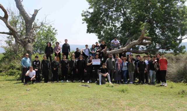 Bursa'da lise öğrencileri 22 Mayıs Uluslararası Biyolojik Çeşitlilik Gününe dikkat çetki