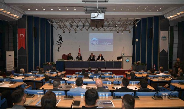 Büyükkılıç; AYKOME Toplantısı'na başkanlık etti