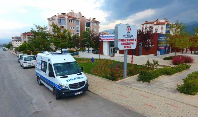 Büyükşehir hasta nakil araçları yine görev başında olacak