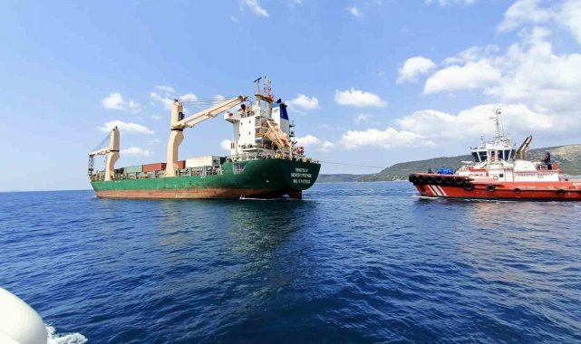 Çanakkale Boğazı'nda genel kargo gemisi makine arızası yaptı