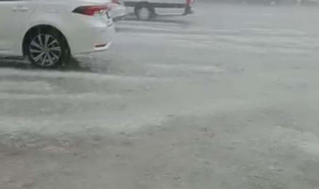Çanakkale'de dolu ve sağanak