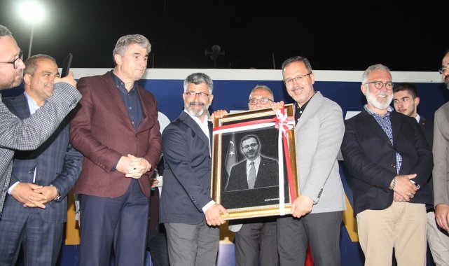 CEMAR'dan Bakan Kasapoğlu'na özel hediye