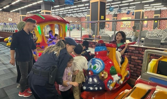 Ceylan Karavil Park AVM'de Engelliler Haftasında 'Buluşma' etkinliği