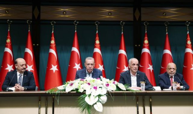Cumhurbaşkanı Erdoğan: En düşük kamu işçisi ücretini 15 bin liraya çıkarıyoruz