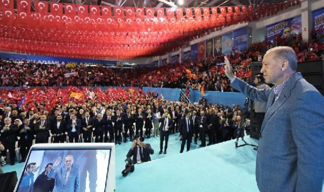 Cumhurbaşkanı Erdoğan: Milletimiz iktidara giden yolu Kandil'de arayanlara kırmızı kart gösterdi