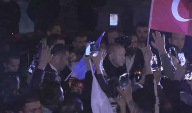 Cumhurbaşkanı Erdoğan, Üsküdar'daki konutundan ayrıldı