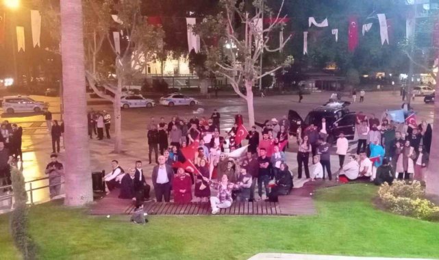 Denizli'de Cumhur İttifakı seçim sonucunu kutladı