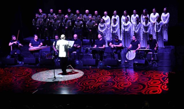 Depremlerde 7 üyesini kaybeden Antakya Medeniyetler Korosu Samsun'da konser verecek