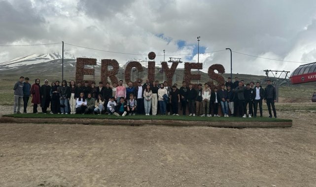 Depremzede Öğrenciler Erciyes'te Piknik Etkinliğinde Buluştu