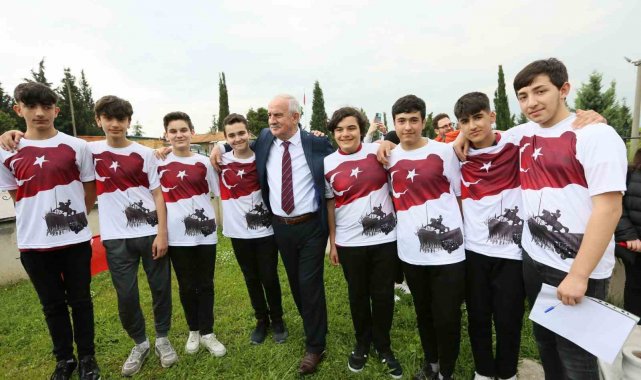 Derince'de 19 Mayıs coşkusu erken başladı