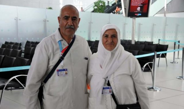 Diyanet İşleri Başkanı Erbaş: Hacılarımız havalimanlarında beklemeden otellerine hareket edecek
