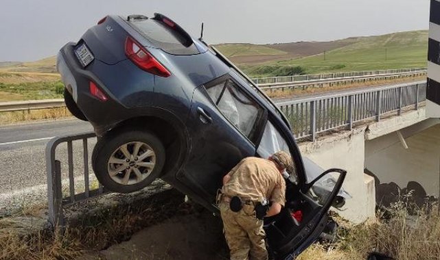 Diyarbakır'da otomobiller çarpıştı: 1 ölü, 3 ağır yaralı