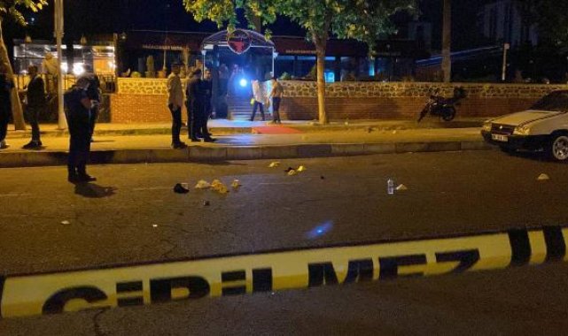 Diyarbakır'da, restoranda müşteriler ile çalışanlar arasında silah ve bıçaklı kavga: 6 yaralı