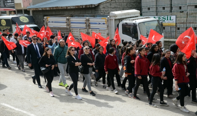 Doğu Anadolu'da 19 Mayıs Atatürk'ü Anma, Gençlik ve Spor Bayramı kutlanıyor