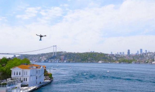 Drone ile kıtalar arası kargo teslimatı gerçekleşti