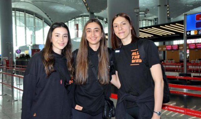 Eczacıbaşı Dynavit, Süper Final için İtalya'ya gitti