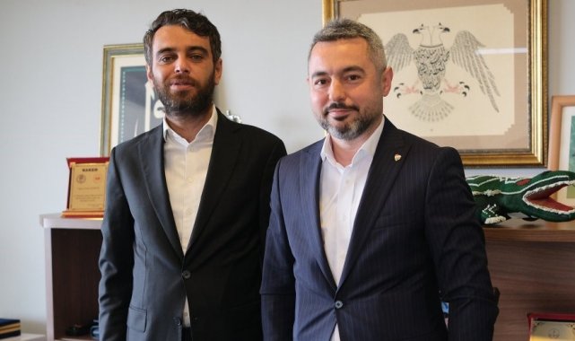 Emin Adanur, Bursaspor Kulübü'ne 12 milyon TL bağışladı