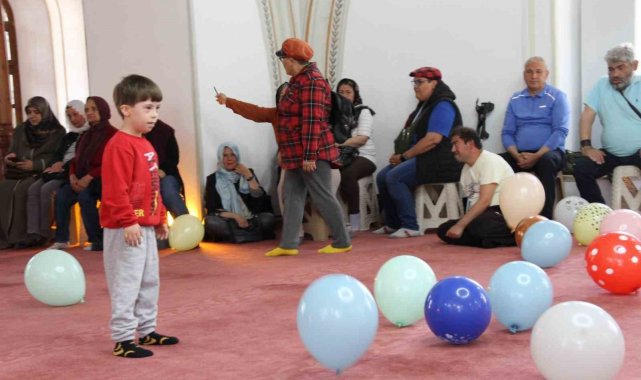 Engelli cami buluşması renkli görüntülere sahne oldu