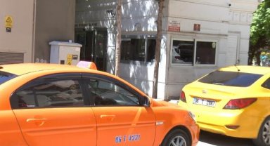 Engelli durak çalışanını 'taksi yok' diye darbetti