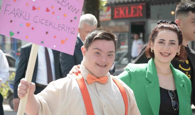 Erenler'de "Engelleri Beraber Aşalım Kortej Yürüyüşü"nün ikincisi gerçekleştirildi