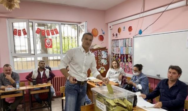Eski milli futbolcular vekil seçildi