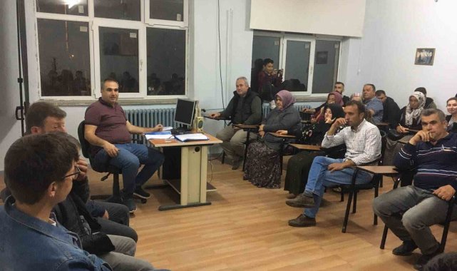 Evciler ilçesinde gerçekleştirilen Süt Sığırcılığı Kursu sona erdi
