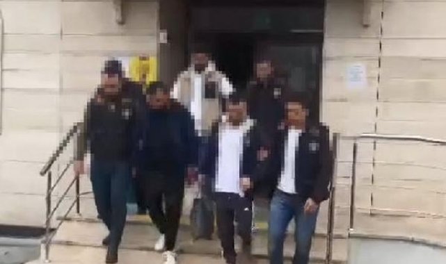 Eyüpsultan'da seçim şarkısı çalan araca saldıran 4 kişi adliyeye sevk edildi