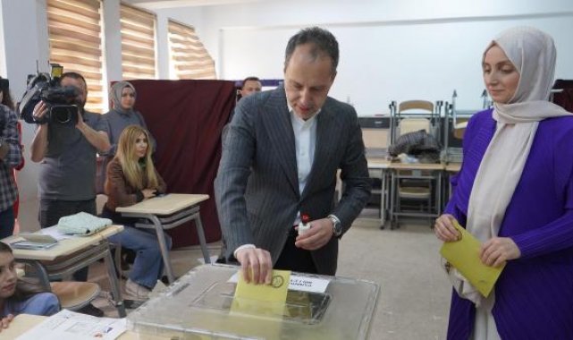 Fatih Erbakan, Ankara'da oyunu kullandı