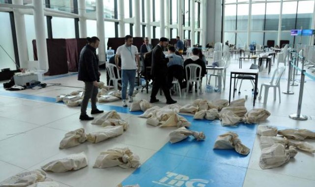 fotoğraflarla yeniden İstanbul Havalimanı'nda kullanılan oyların oranları