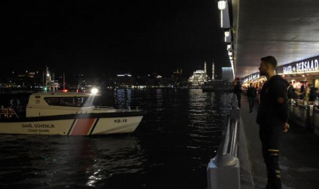 Galata Köprüsü'nden denize atladı, boğuldu