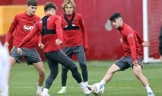 Galatasaray savunma ve hücum çalıştı