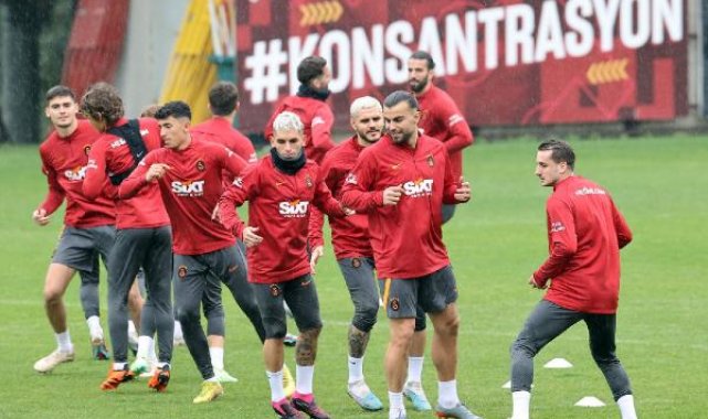 Galatasaray, savunma ve hücum çalıştı