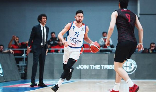 Gaziantep Basketbol - Anadolu Efes: 82-106