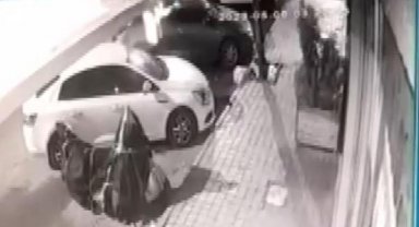 Gaziosmanpaşa'da kahvehaneye silahlı saldırı kamerada