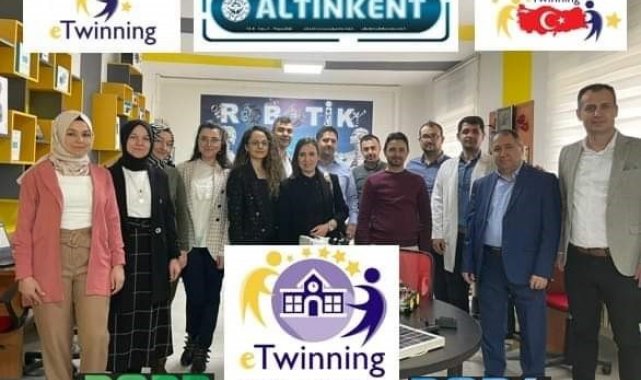 Gediz Altınkent Ortaokulu, 'eTwinning Okulu' unvanını yeniden aldı