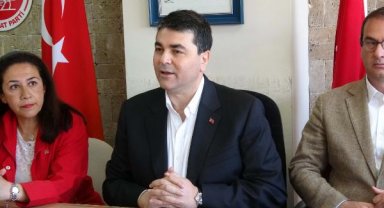 Gültekin Uysal: Ülkenin bu kadar kötülüğü hak etmediğini biliyoruz