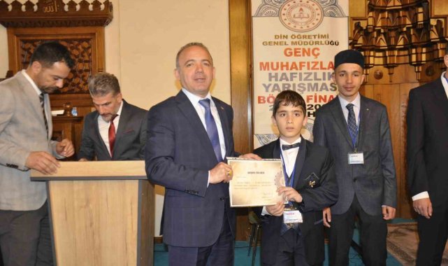 Hafızlık BölgeYarışması'nda Birinci Tortum'dan