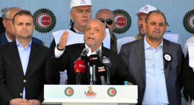 Hak-İş Genel Başkanı Arslan: Teröristlerle yan yana gelenler bu millete hesap verecek