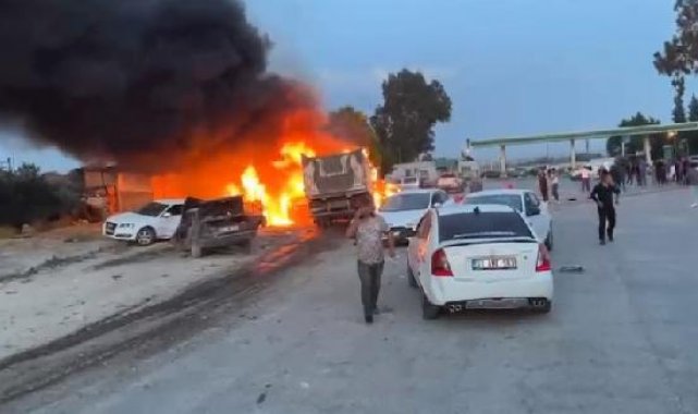 Hatay'da kontrolden çıkan kamyon asker uğurlayanların arasına daldı; ölü ve yaralılar var