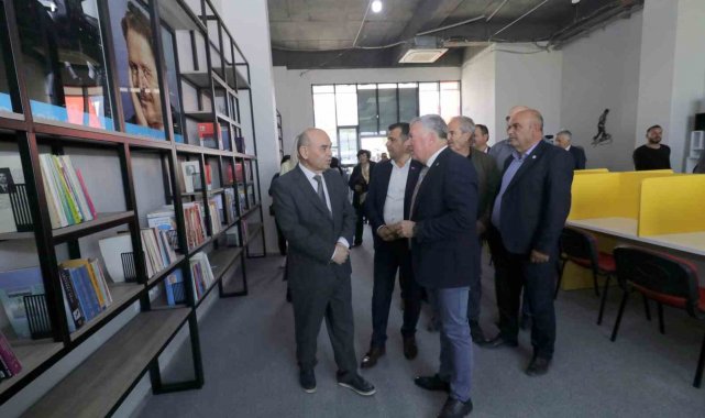 Honaz Belediyesi, Kitap Kafe'yi öğrencilerin hizmetine sundu